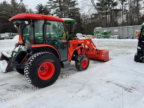Image of Kubota MX5400 Primary image
