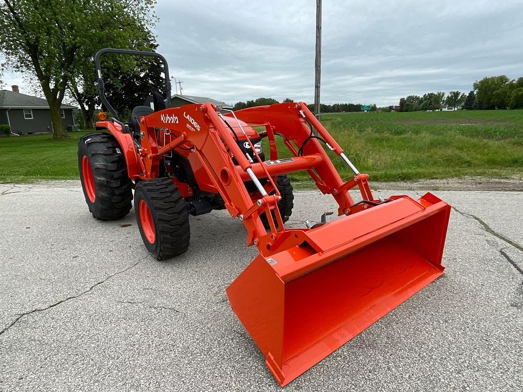 Image of Kubota MX5400 Primary image