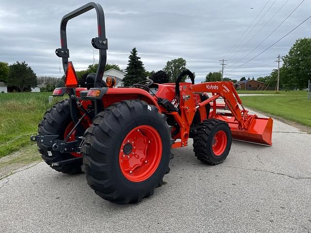 Image of Kubota MX5400 equipment image 1