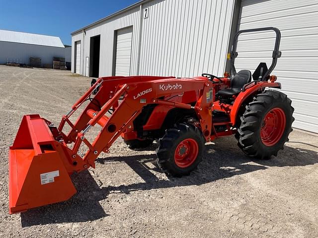 Image of Kubota MX5400 equipment image 1