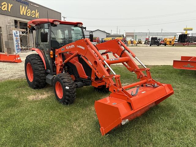 Image of Kubota MX5400HSTC equipment image 1