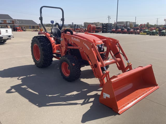 Image of Kubota MX6000HST equipment image 3