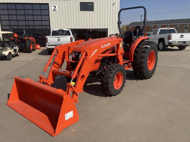 Image of Kubota MX6000HST equipment image 1