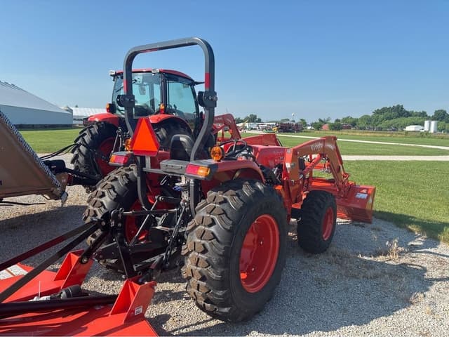 Image of Kubota MX6000HST equipment image 2