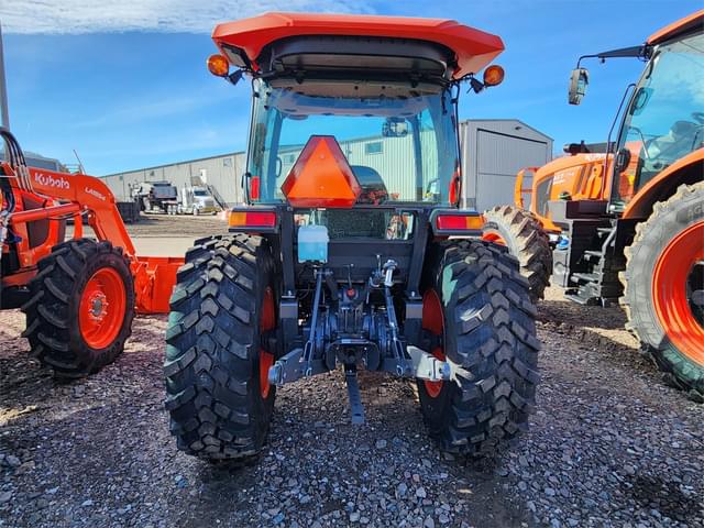 Image of Kubota MX6000HSTC equipment image 4
