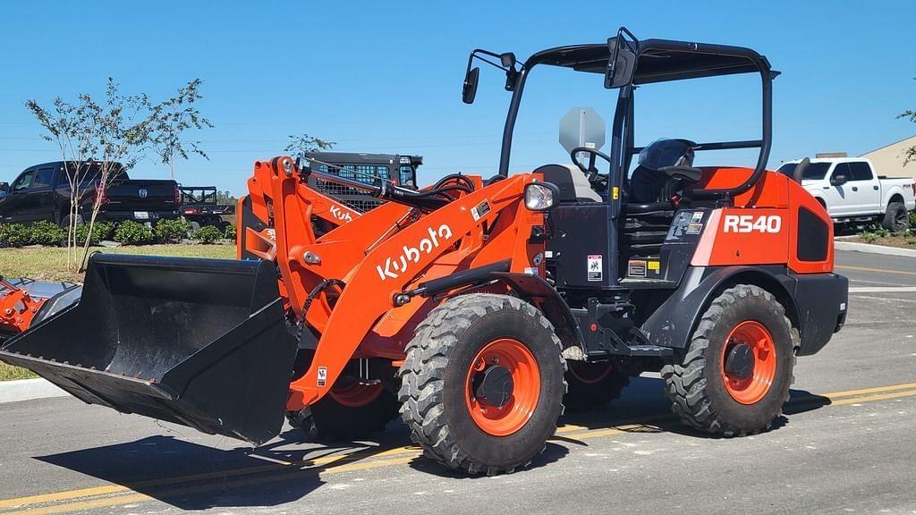 Image of Kubota R540 Primary image