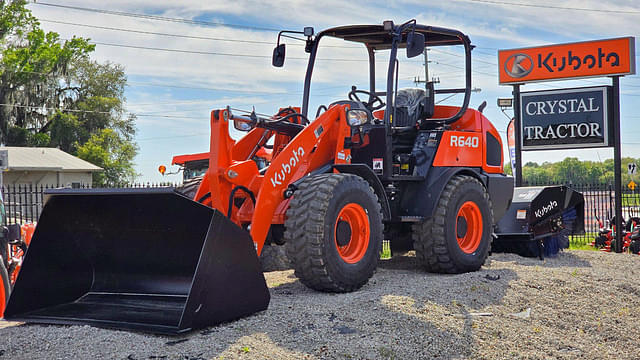 Image of Kubota R640 equipment image 1