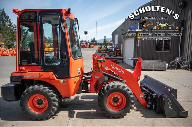 Image of Kubota R430 equipment image 4