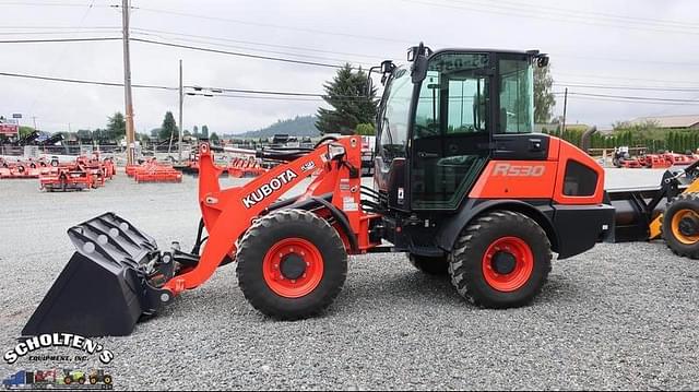 Image of Kubota R540 equipment image 2