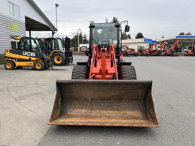 Image of Kubota R640 equipment image 2