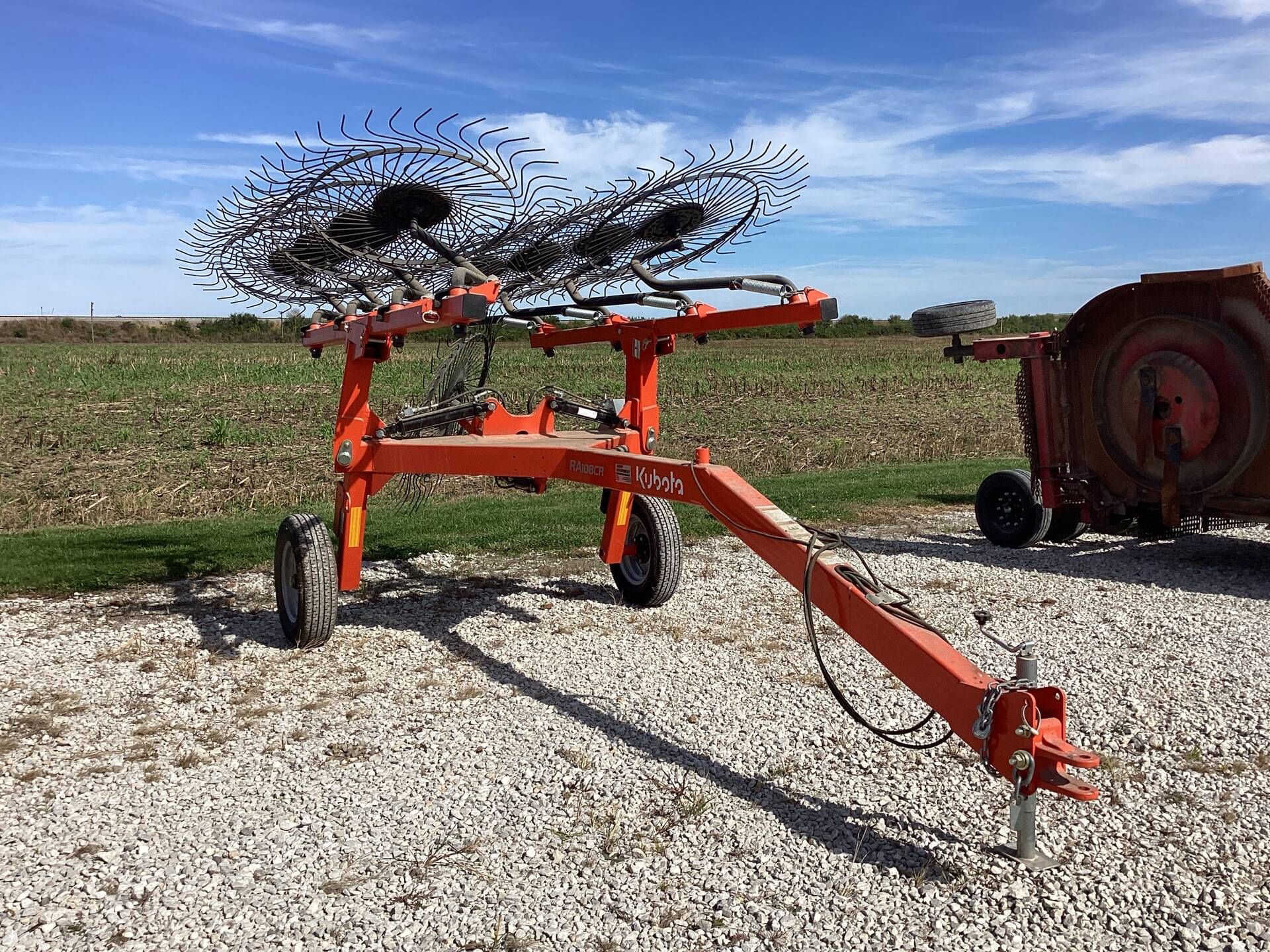 2024 Kubota RA108CR Equipment Image0