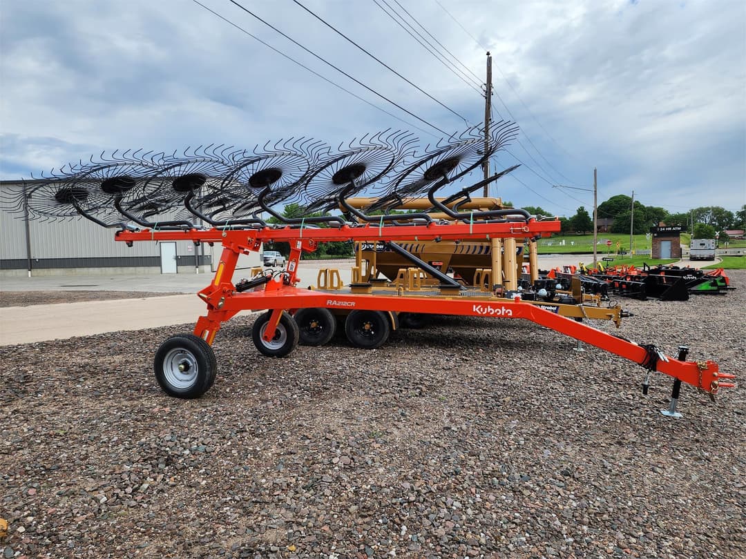 Image of Kubota RA212CR Primary image