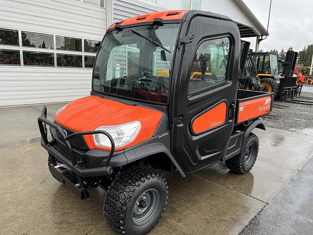 Image of Kubota RTV-X1100C equipment image 1