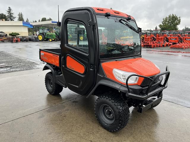 Image of Kubota RTV-X1100C equipment image 3