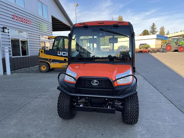 Image of Kubota RTV-X1100C equipment image 2