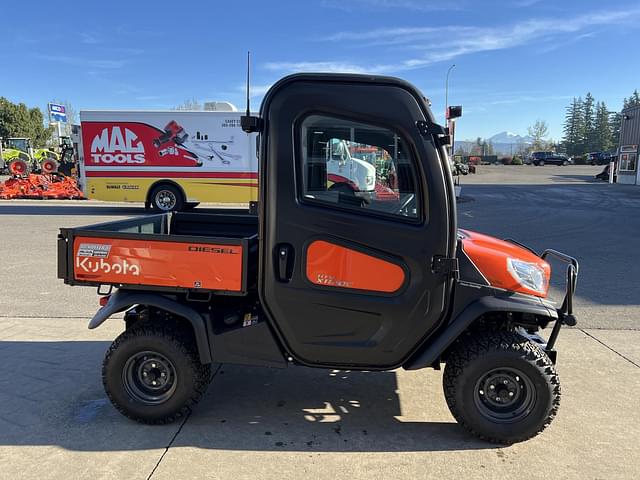 Image of Kubota RTV-X1100C equipment image 4