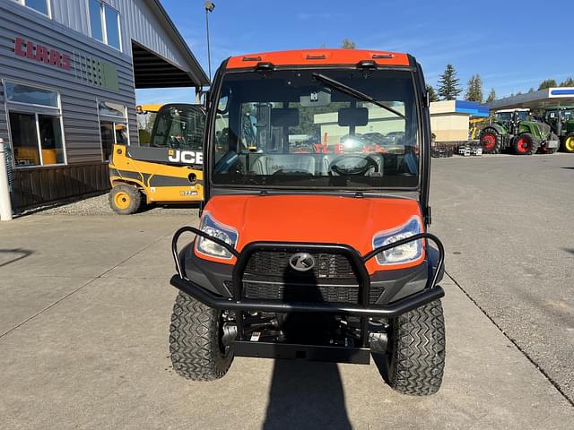 Image of Kubota RTV-X1100C equipment image 2