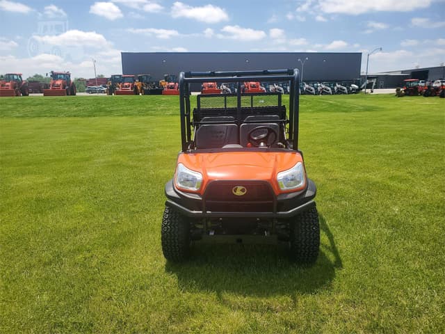 Image of Kubota RTV-X1140 equipment image 2