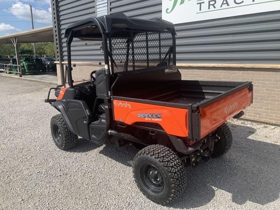 Image of Kubota RTV-XG850 equipment image 3