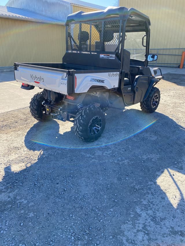 Image of Kubota RTV-XG850 equipment image 2