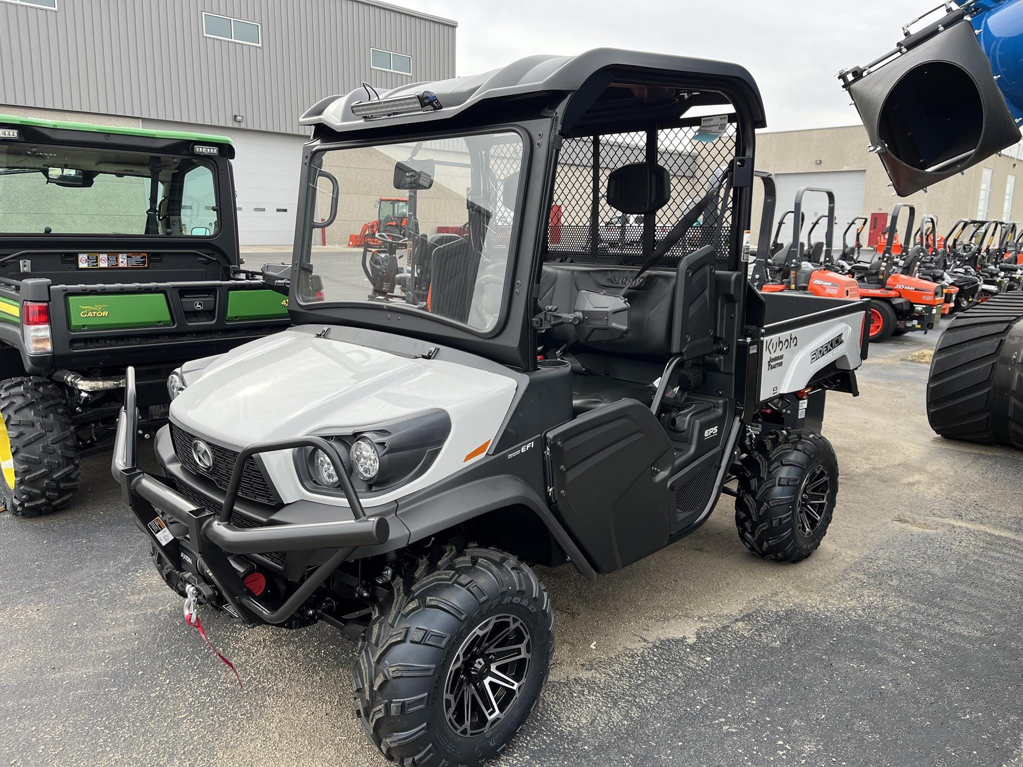 2024 Kubota RTV-XG850 Equipment Image0