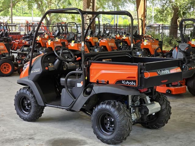 Image of Kubota RTV520 equipment image 2