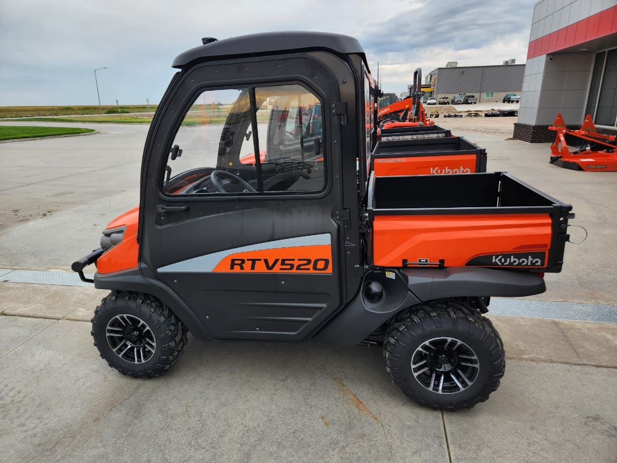 2024 Kubota RTV520D Equipment Image0