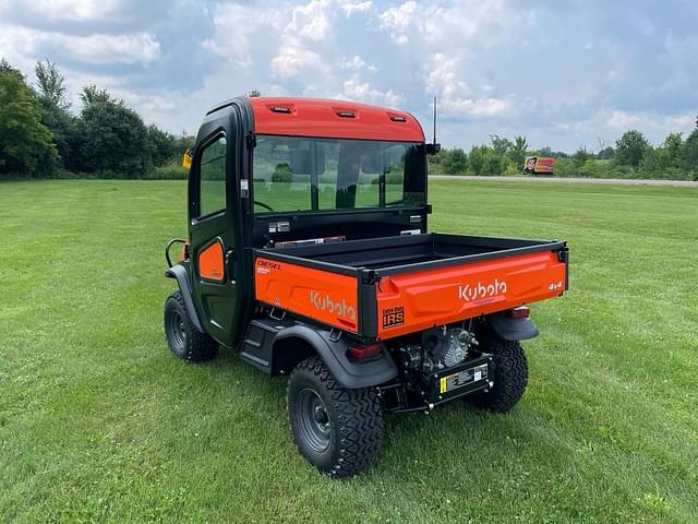 Image of Kubota RTV-X1100 equipment image 3