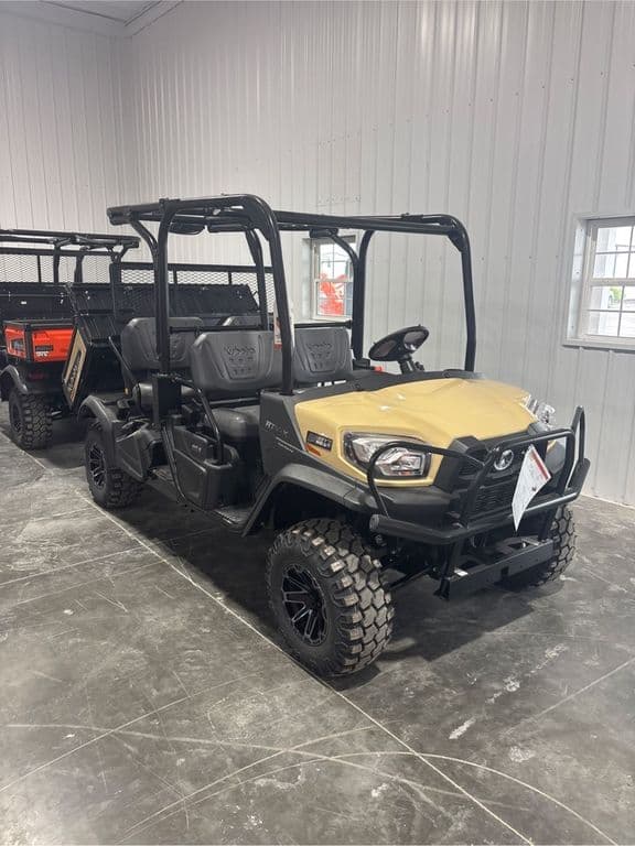 Image of Kubota RTV-X Crew equipment image 3