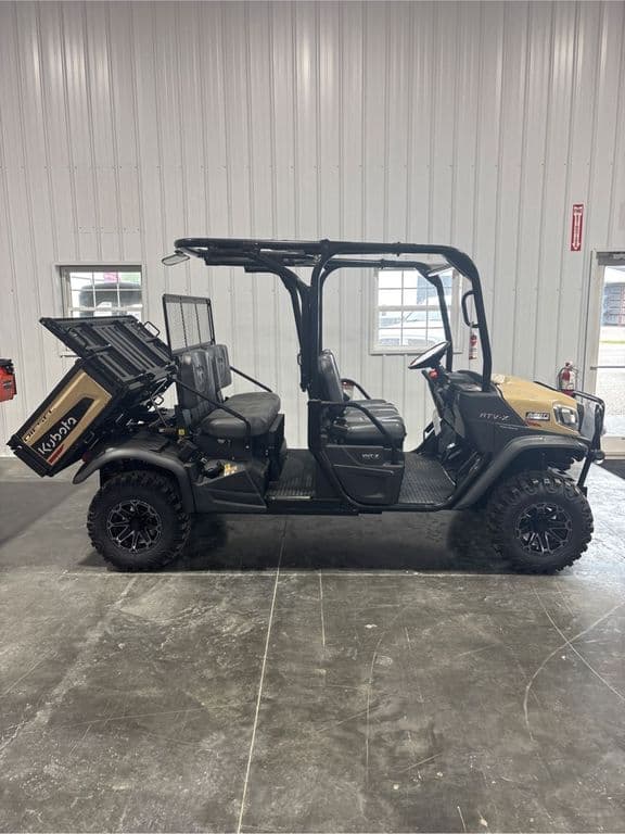Image of Kubota RTV-X Crew equipment image 4