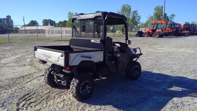 Image of Kubota RTV-XG850 equipment image 2