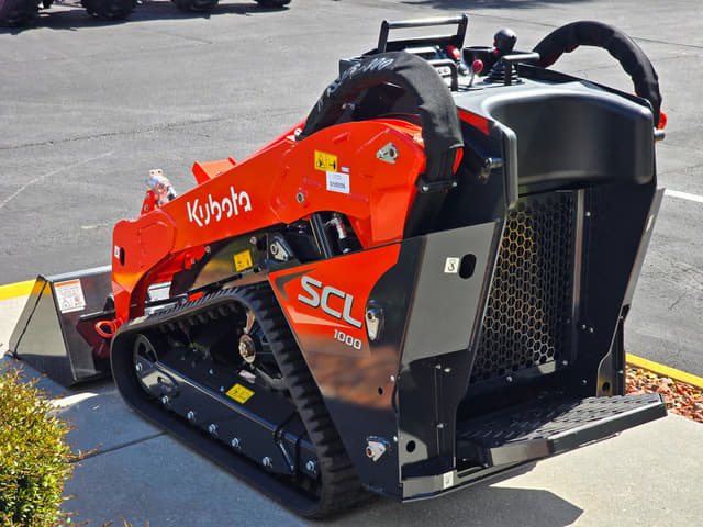 Image of Kubota SCL1000 equipment image 2