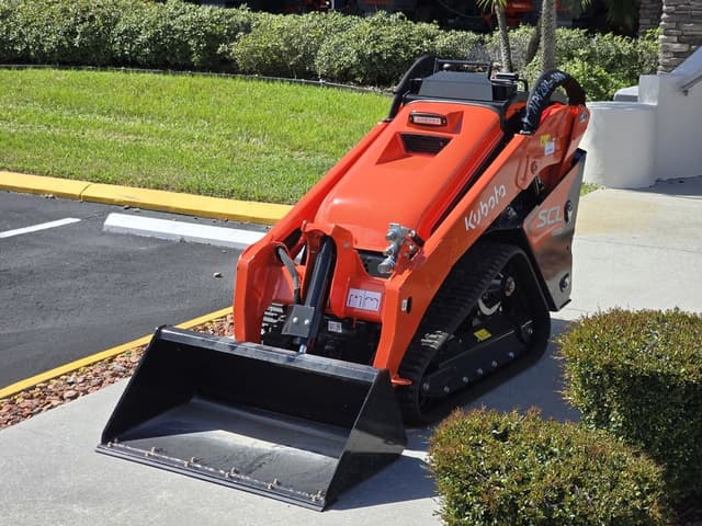Image of Kubota SCL1000 equipment image 1