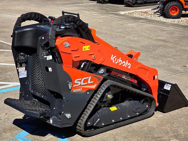 Image of Kubota SCL1000 equipment image 2