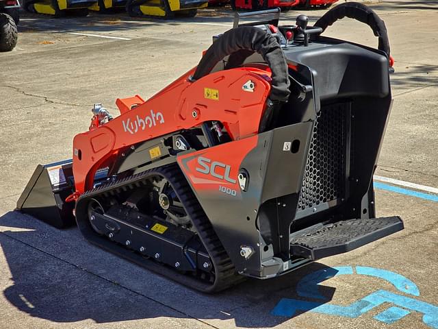 Image of Kubota SCL1000 equipment image 3