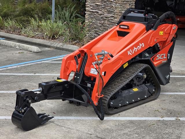 Image of Kubota SCL1000 equipment image 1