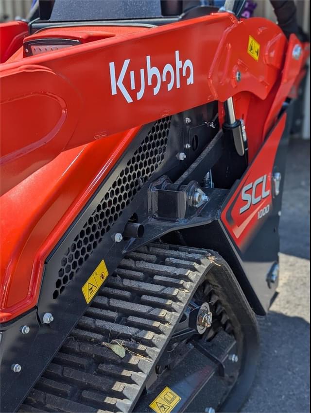 Image of Kubota SCL1000 equipment image 3