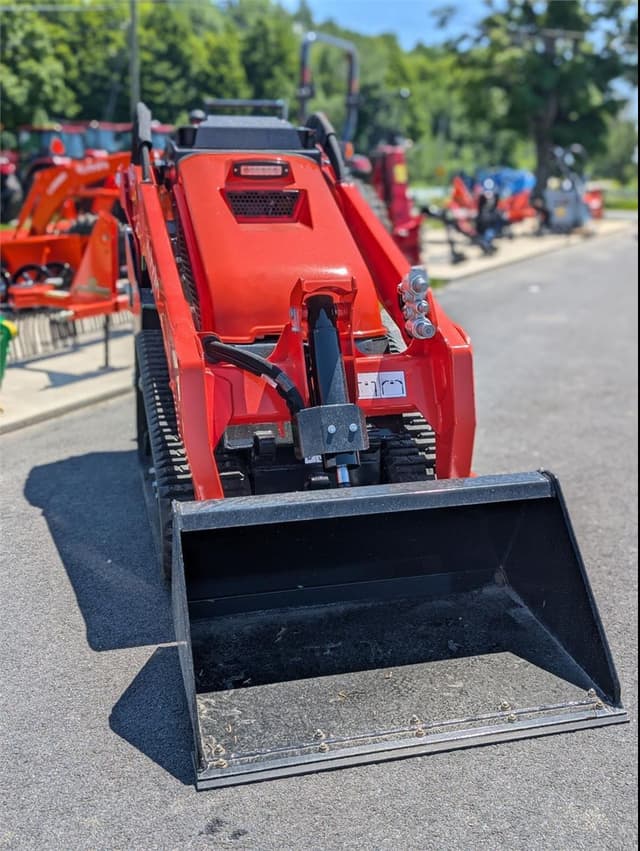 Image of Kubota SCL1000 equipment image 1
