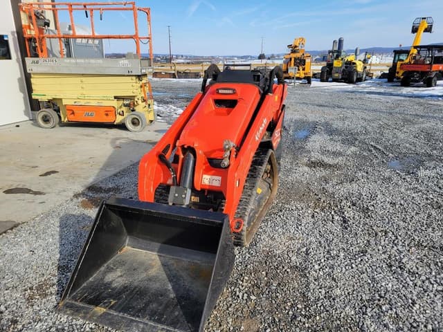 Image of Kubota SCL1000 equipment image 1
