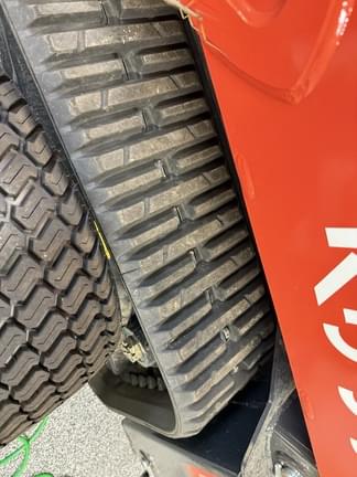 Image of Kubota SCL1000 equipment image 1