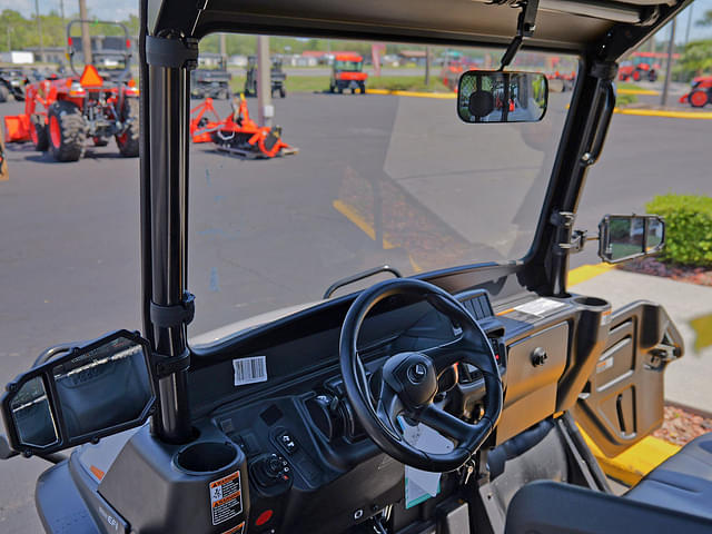 Image of Kubota RTV-XG850 equipment image 4