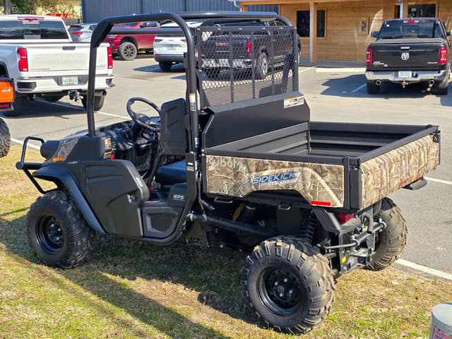 Image of Kubota RTV-XG850 equipment image 3