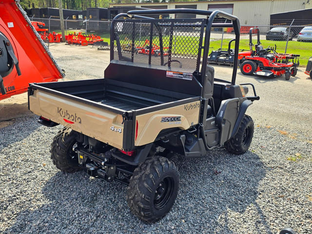 Image of Kubota RTV-XG850 equipment image 2