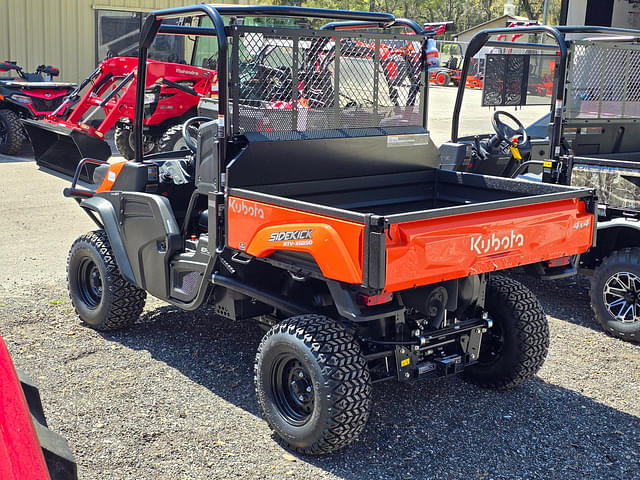 Image of Kubota RTV-XG850 equipment image 3