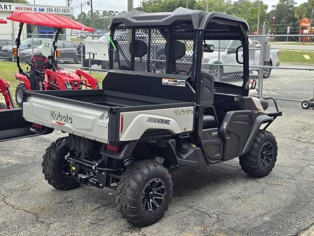 Image of Kubota Sidekick equipment image 2