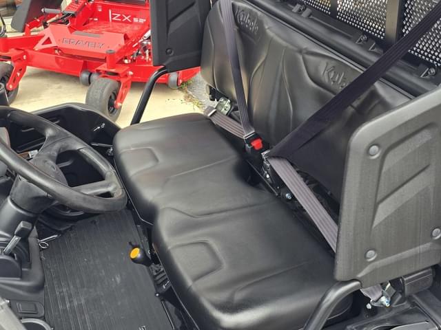 Image of Kubota RTV-XG850 equipment image 4