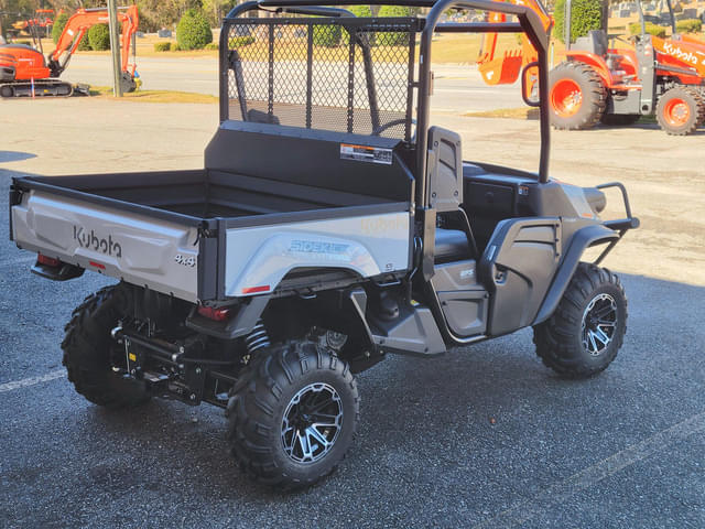 Image of Kubota RTV-XG850 equipment image 3