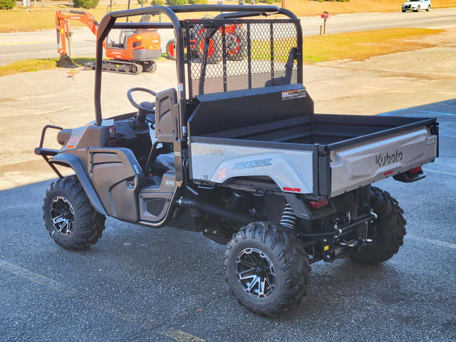 Image of Kubota RTV-XG850 equipment image 2