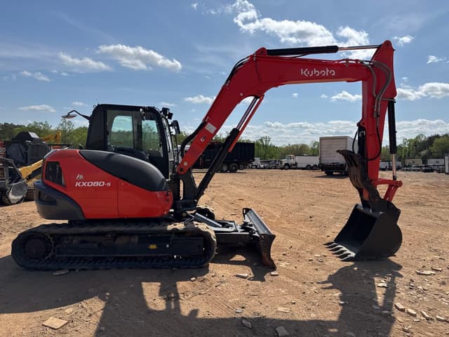 Image of Kubota KX080-5 equipment image 4