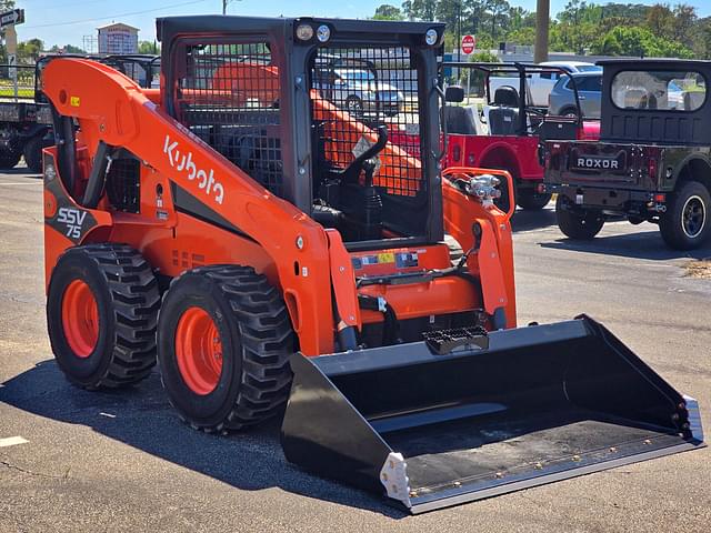 Image of Kubota SSV75 equipment image 1